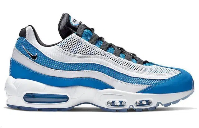 Nike Air Max 95 Essential