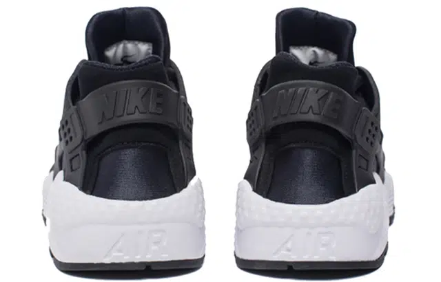 Nike Huarache Black White (W)