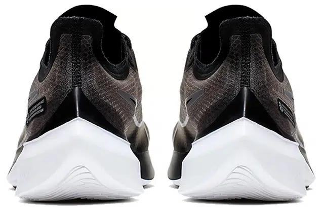 Nike Zoom Gravity 1