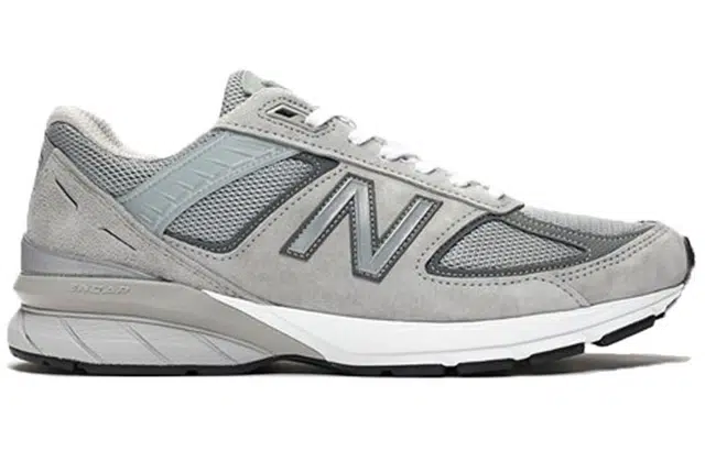 New Balance NB 990 V5 B