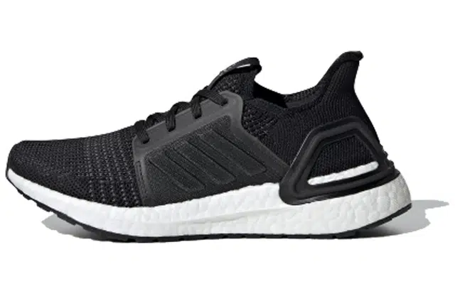 adidas Ultraboost 19 J
