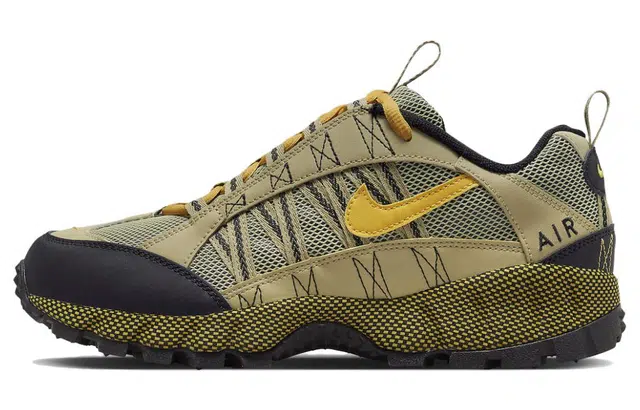 Nike Air Humara "Wheat Grass"