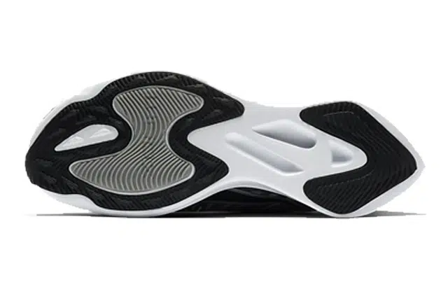 Nike Zoom Gravity 1