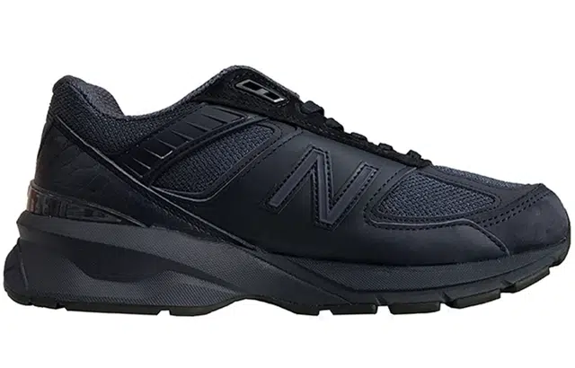 Engineered Garments x New Balance NB 990 V5