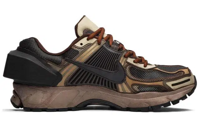 A-Cold-Wall* x Nike Zoom Vomero +5 acw