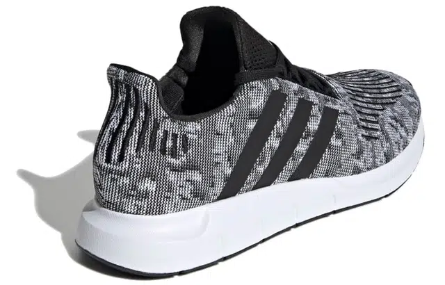adidas originals Swift Run Shoes