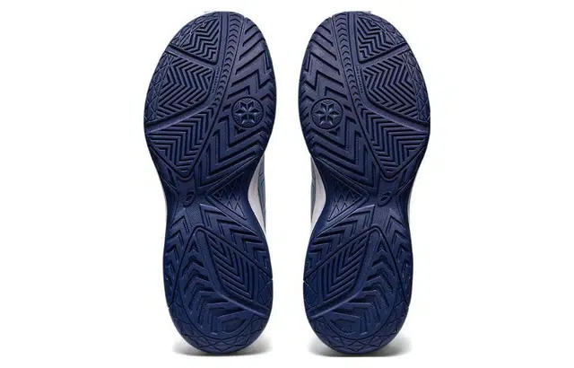 Asics Upcourt 5
