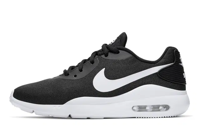 Nike Air Max Oketo