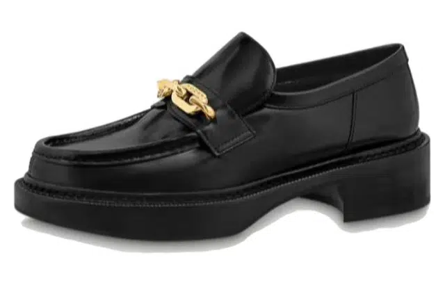 LOUIS VUITTON LV Academy