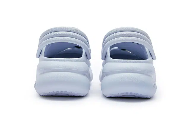 Champion Campus Sandal Yoshi 1 diy