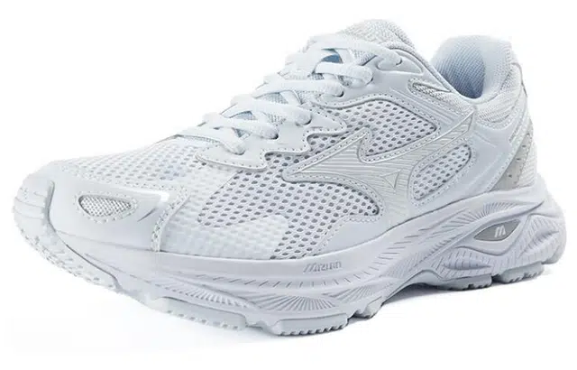 Mizuno Racer S