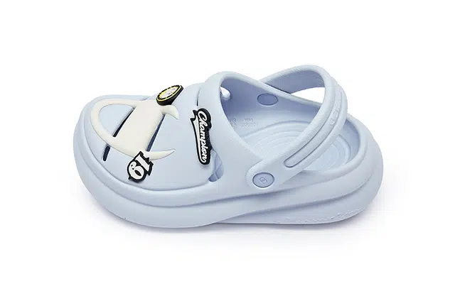 Champion Campus Sandal Yoshi 1 diy