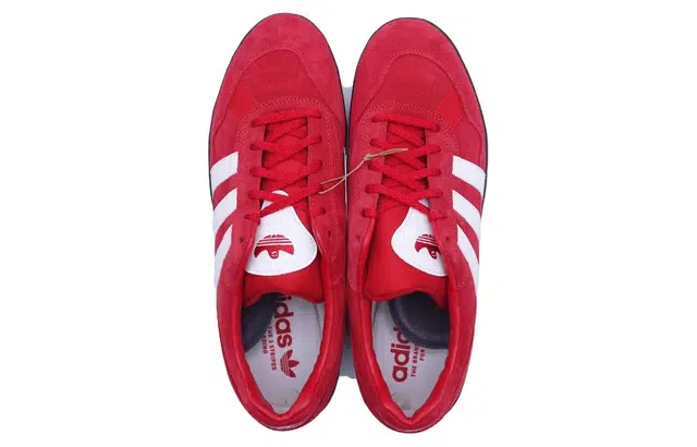 adidas originals Aloha Super Gonz Chair Fight
