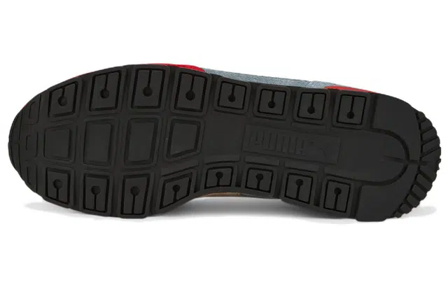 A.C. MILAN x PUMA Rx 737