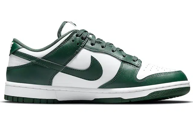 Nike Dunk Low Retro "Varsity Green"