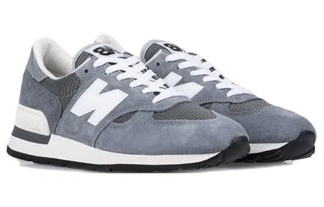 New Balance NB 990 V1