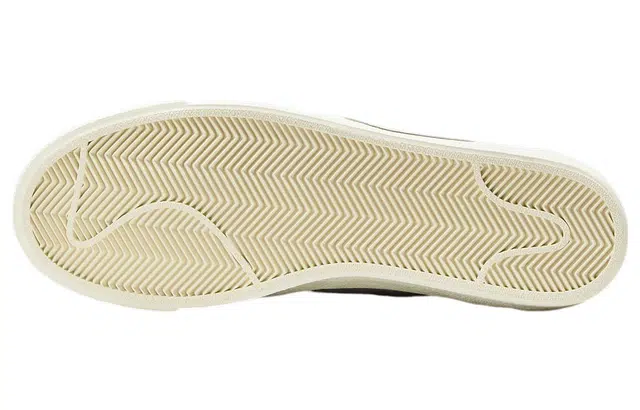 Nike Blazer Low 77 Jumbo