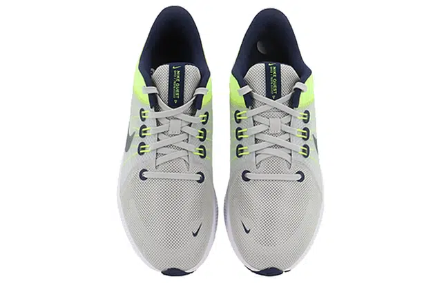 Nike Quest 4