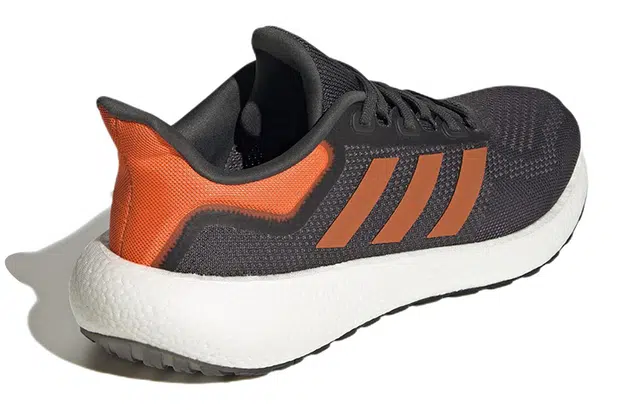 adidas Pure Boost 22