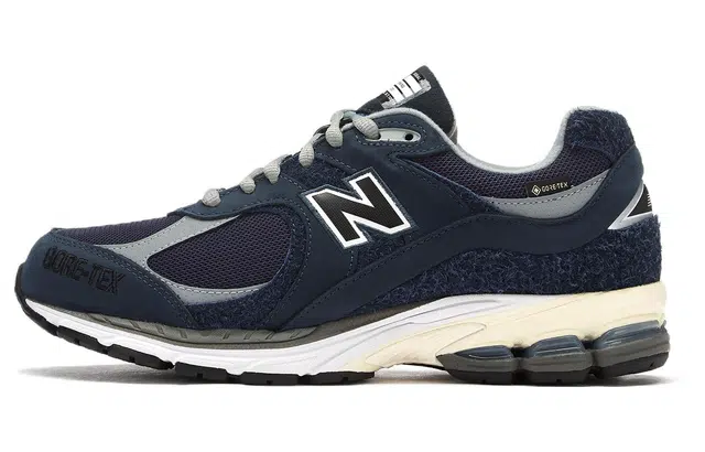 New Balance 2002R Blue