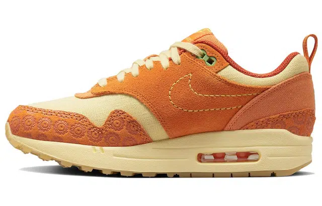 Nike Air Max 1 Orange