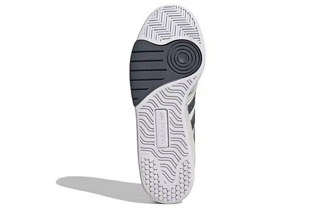 adidas originals Courtic