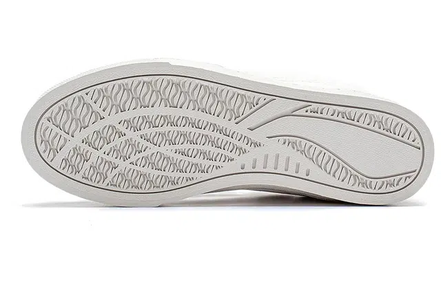 Pablo Ientile x LiNing 180
