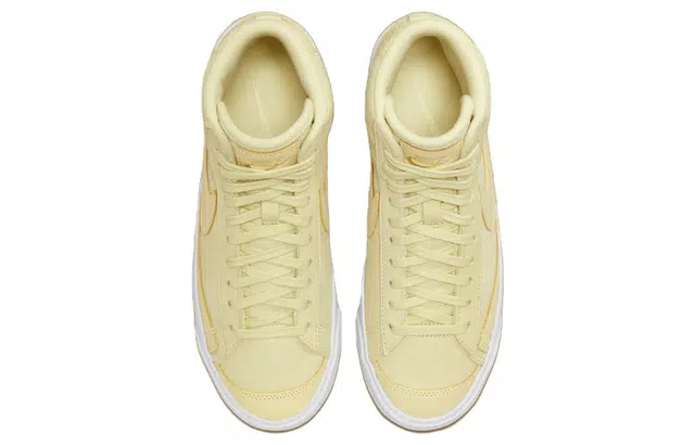 Nike Blazer Mid Beige