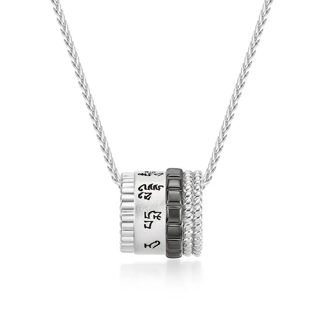 925