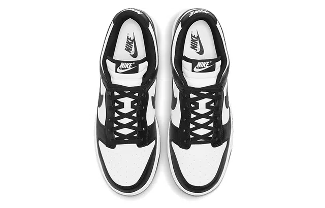 Nike Dunk Low Retro "Panda"