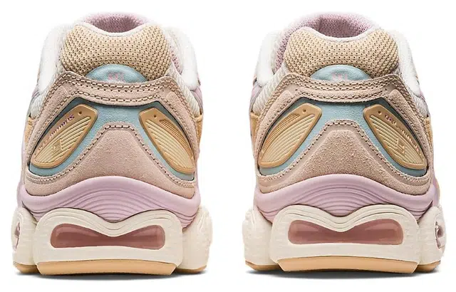 Asics GEL-Nimbus 9