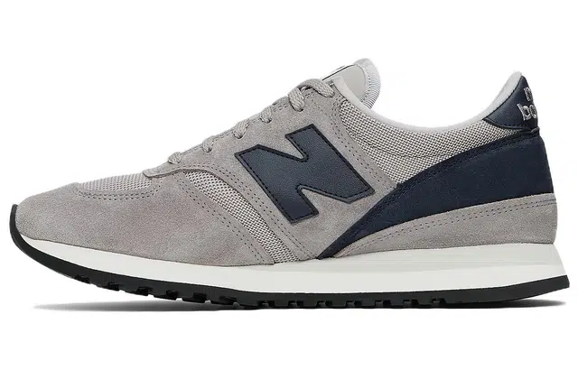 New Balance 730