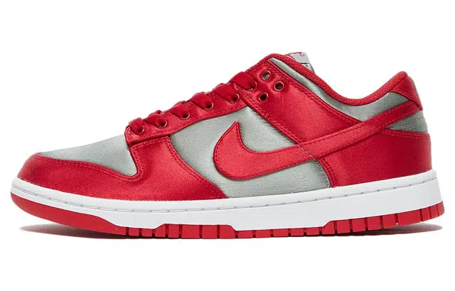 Nike Dunk Low "UNLV Satin" ESS SNKR