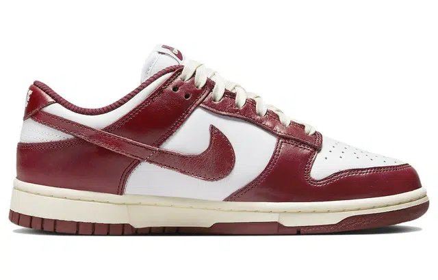 Nike Dunk Low PRM "Team Red"and White