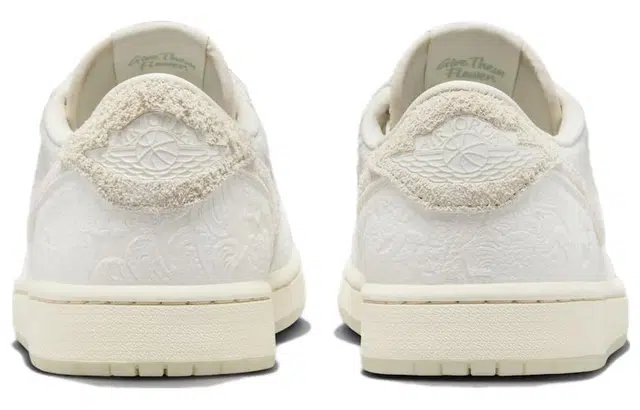 Chris Paul x Jordan Air Jordan 1 Low OG "Light Cream and Sail" PU PE