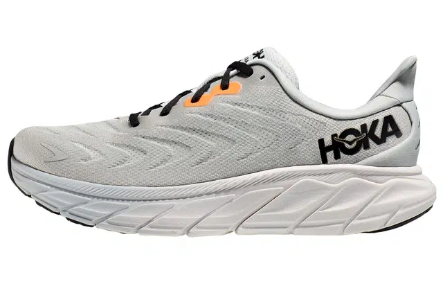 HOKA ONE ONE Arahi 6
