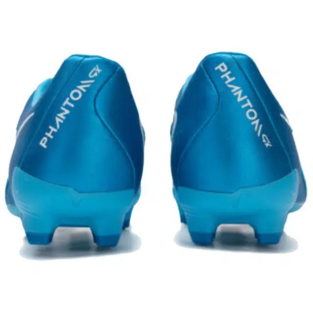 Nike Phantom GX 2 Academy MG