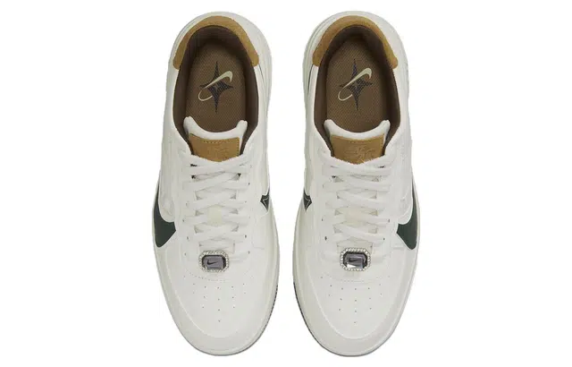 Nike Air Force 1 Low