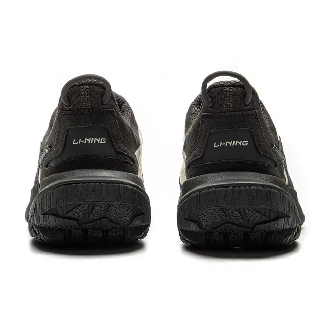 LiNing CF Lite