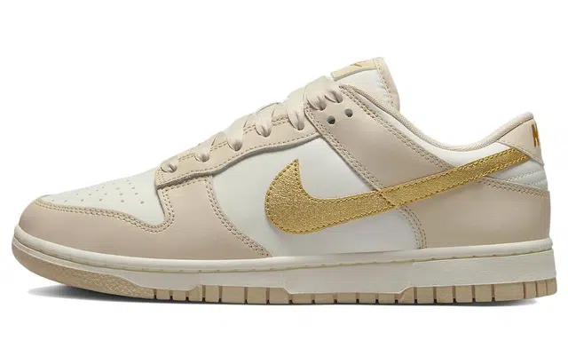 Nike Dunk "Gold Swoosh"