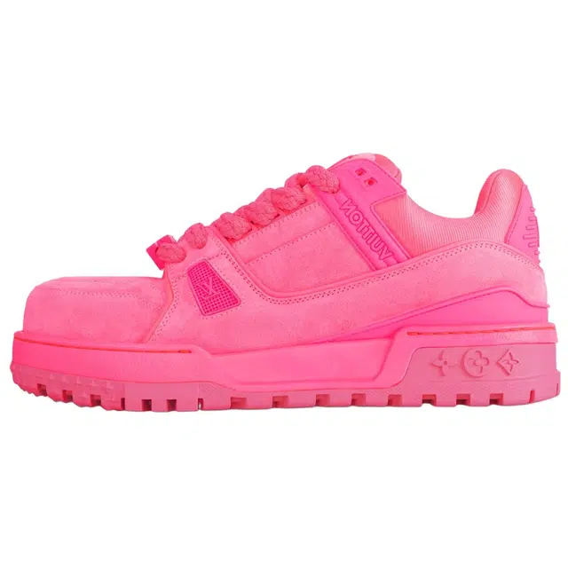 LOUIS VUITTON Trainer Maxi logo
