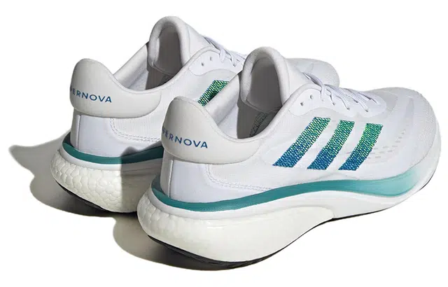 adidas Supernova 3