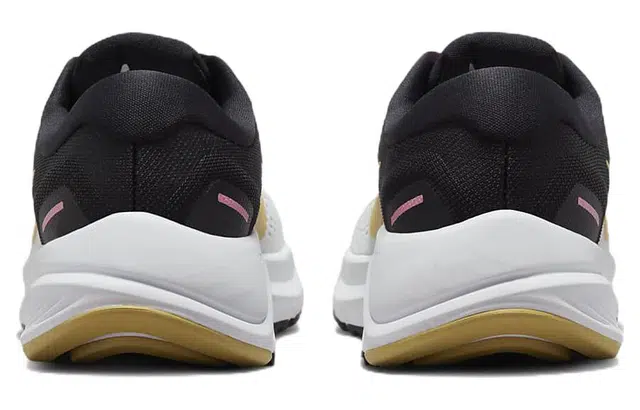 Nike Zoom Structure 24
