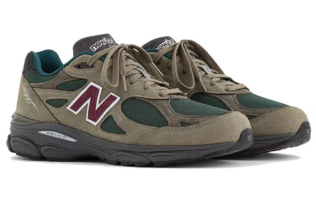 New Balance NB 990 V3