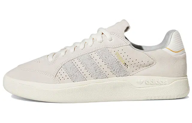 adidas originals Tyshawn