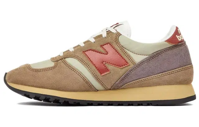 New Balance NB 730