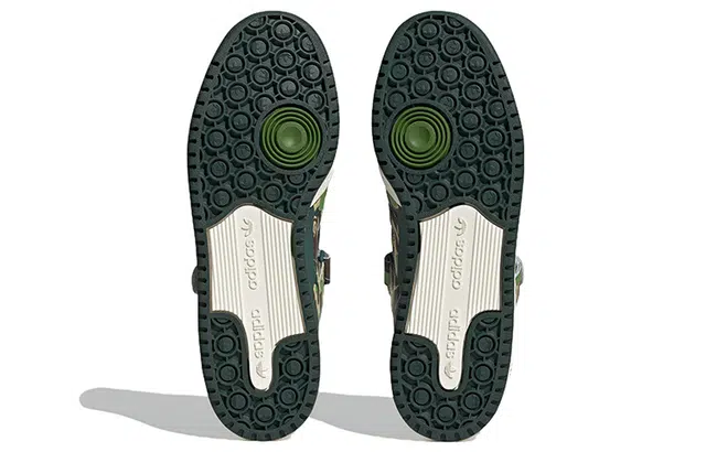 A BATHING APE x adidas originals FORUM 84 Low