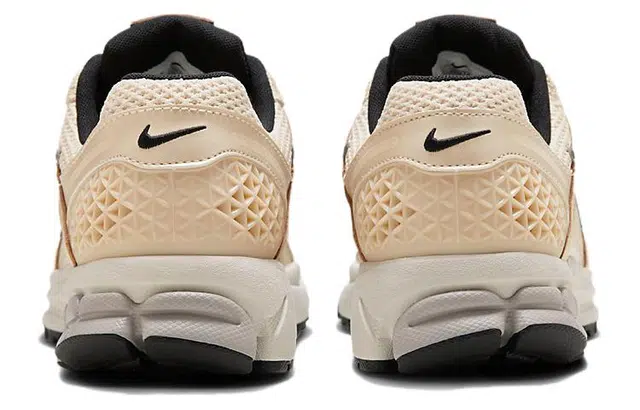 Nike Air Zoom Vomero 5 WMNS Pearl WhiteSS24