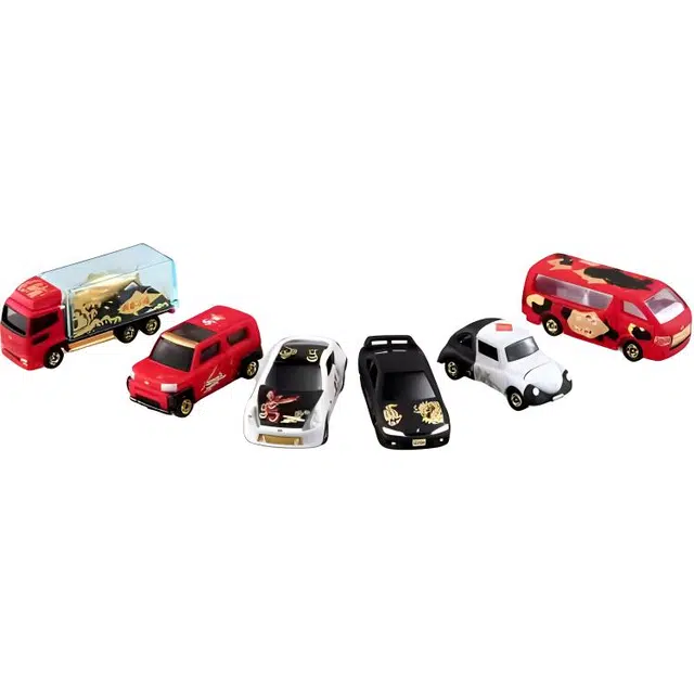 TAKARA TOMY