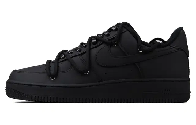 Nike Air Force 1 Low Matte Black